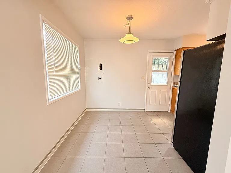 PLF1148 — Photo 5