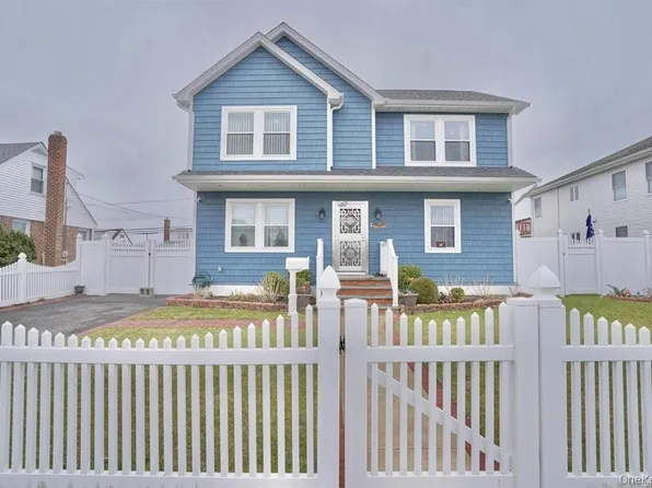 2382 Jefferson Street, East Meadow, NY 11554