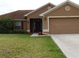 457 Willowbrook Dr, Lehigh Acres, FL 33972