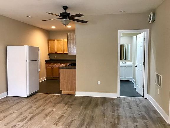 2nd image of 2500 S Camac St APT 1