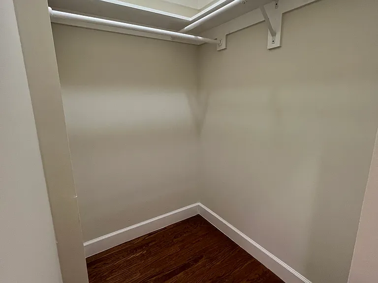 1105 Bush Street — Photo 11