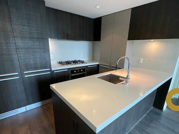 5th image of 1351 Continental St #1001