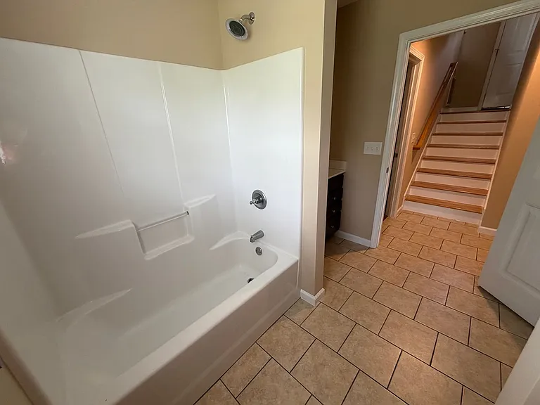 1720 Skyline Dr #108 — Photo 26