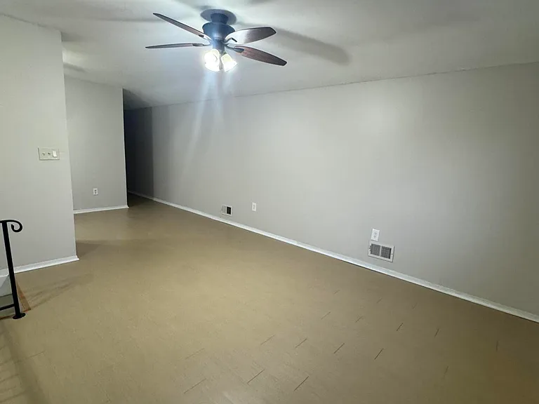 1015 Rathbun Ave #2 — Photo 6