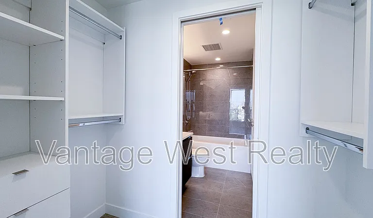 1626 Water St #1110 — Photo 5