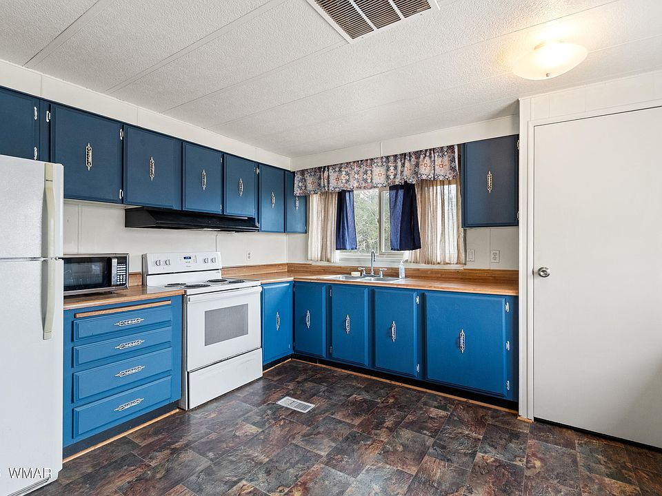 1st image of 2385 W County Line Cir