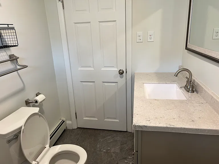 1st Floor Bathroom