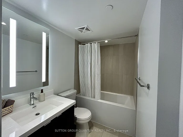 5 Mabelle Ave #1532 — Photo 16