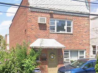 66-19 Clinton Ave, Flushing, NY 11378