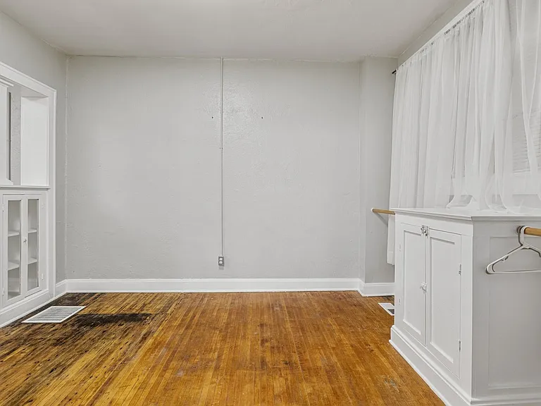 Historic Audubon Court — Photo 24