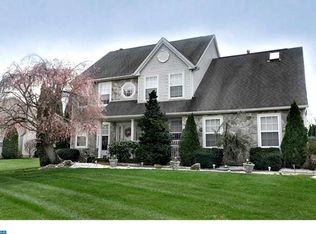 637 Nicole Dr, Southampton, PA