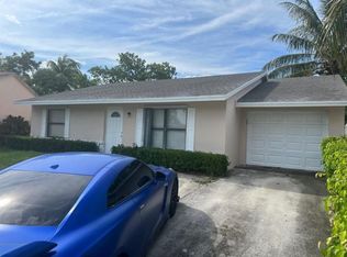 7355 Pinedale Dr, Boynton Beach, FL 33436