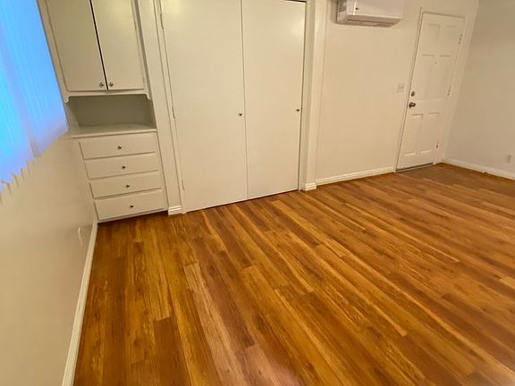 3rd image of 134 N Oak Ave #2090A