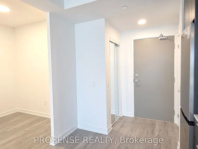 15 Skyridge Dr #703 — Photo 22