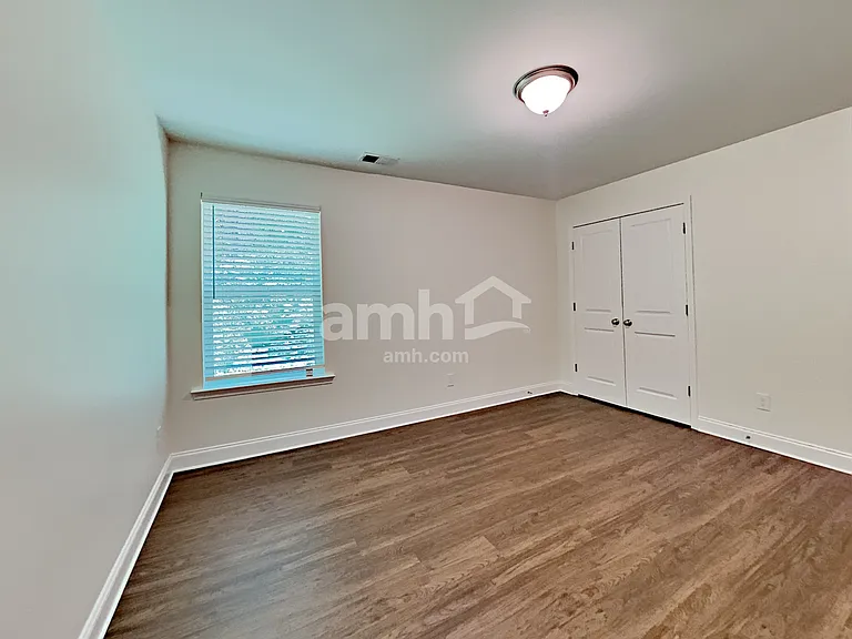 3358 Okelly Dr — Photo 17
