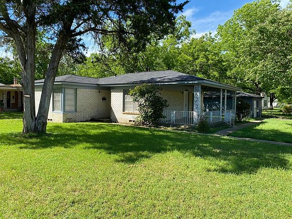 2nd image of 8643 Woodcastle Dr