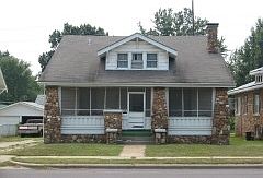 516 E Grand Front Ext_09252013