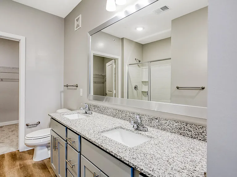 Murphy s Farm Apartments — Photo 16