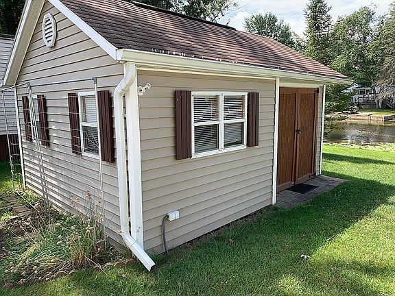 4th image of 3098 Hillanlake Dr #129