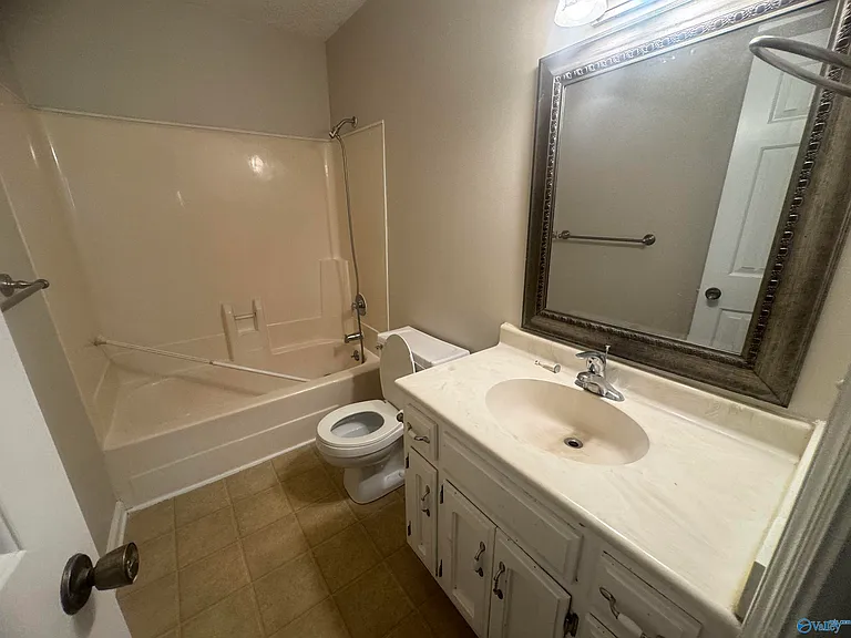 792 Seina Vista Dr — Photo 13