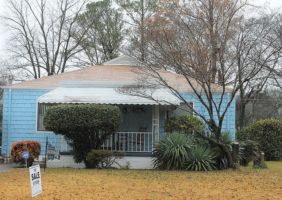 Large Front yard