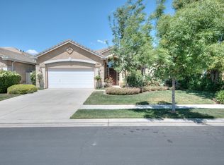 2054 W Via Le Fontane, Fresno, CA
