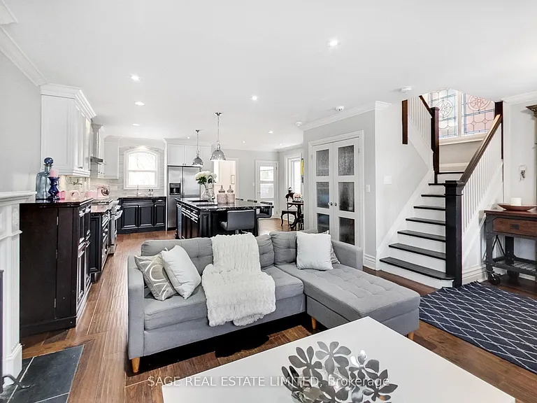 108 Beresford Ave — Photo 6