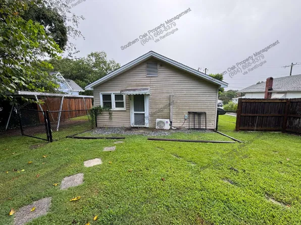 512 Johnson St #B, Pickens, SC 29671