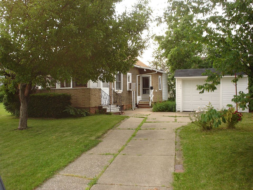 1st image of 18616 Pawnee Ave