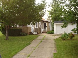 18616 Pawnee Ave, Cleveland, OH 44119