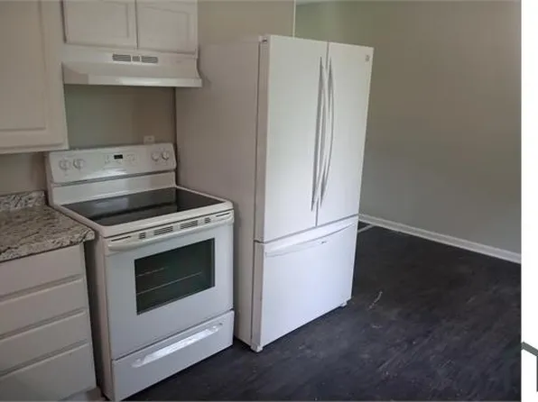 3 Court D #2, Herrin, IL 62948