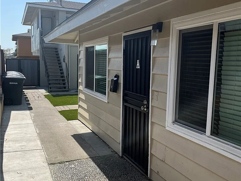 802 N Glassell St — Photo 1