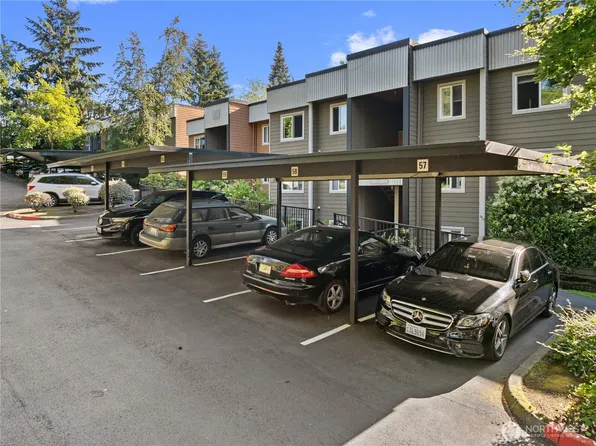 738 Kirkland Circle #E104, Kirkland, WA 98033