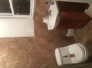 1728 Stanhope St, Flushing, NY 11385