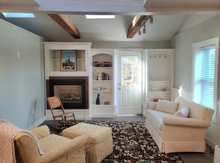 26 Winnicut Rd, North Hampton, NH 03862