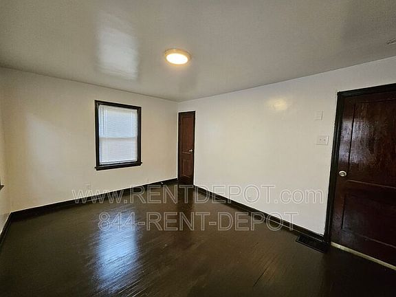 5th image of 1133 Bayard Park Dr #B
