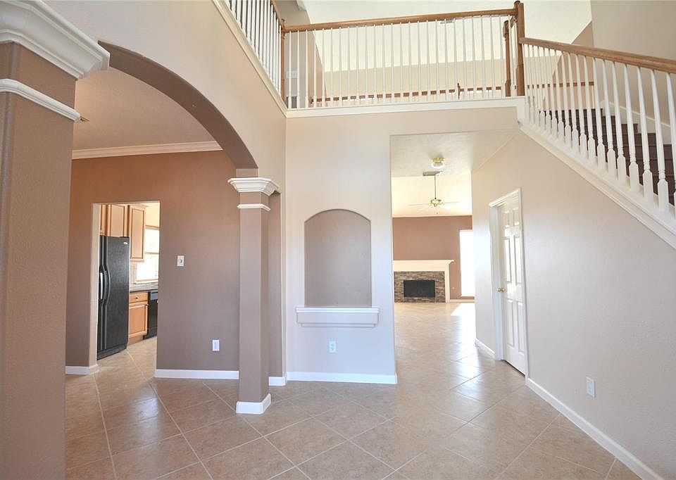 1st image of 7507 Brighton Knolls Ln