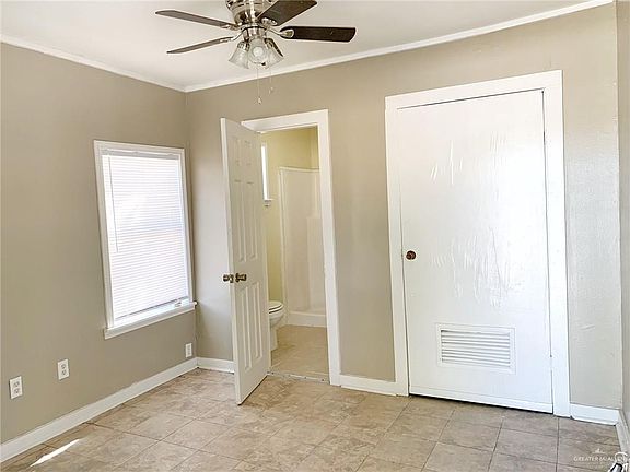 4th image of 2231 Date Palm Ave