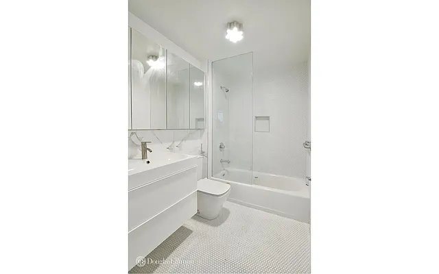 Rented by Douglas Elliman | media 10