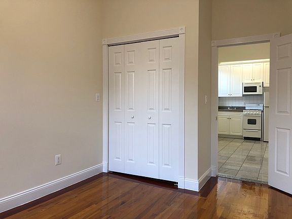 4th image of 64 Morton St #5A