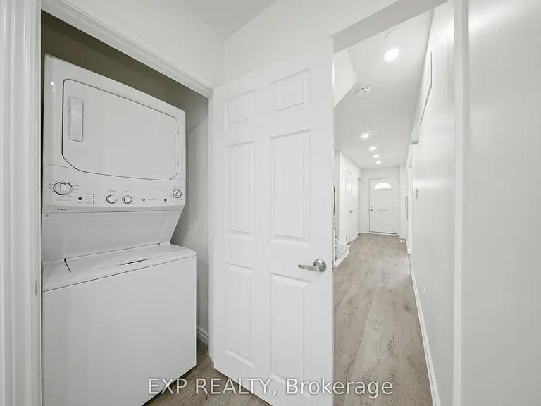 2637 Altadena Ct — Photo 16