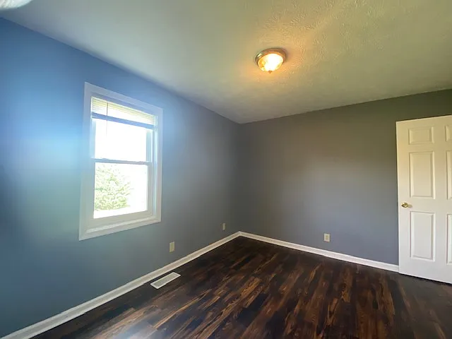 109-111 Township Sq #111B — Photo 9