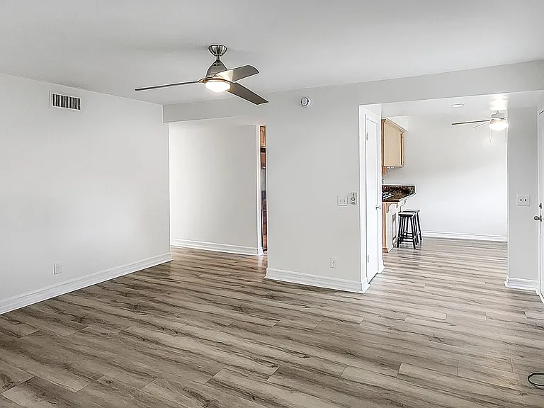 8547 Drayer Ln — Photo 6