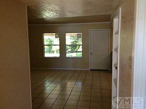 2nd image of 5021 Leameadow Dr