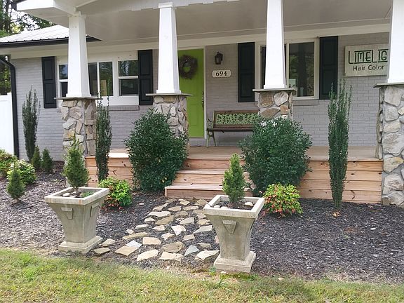 4th image of 694 S Main St