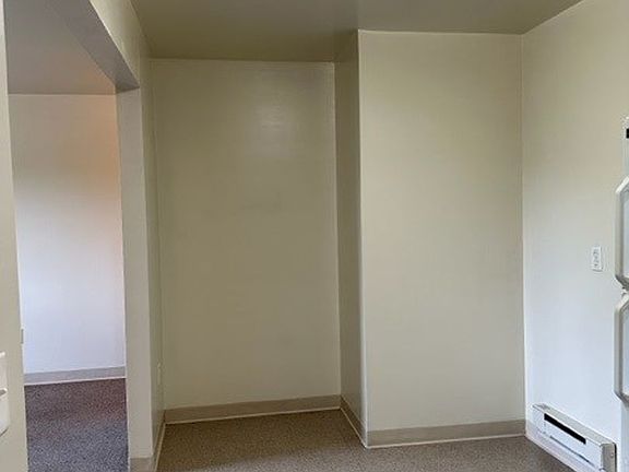 5th image of 5660 Lancaster St #5