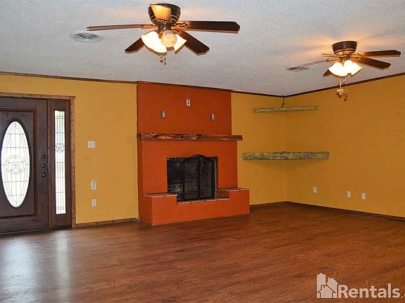 2nd image of 601 Rayburn Dr