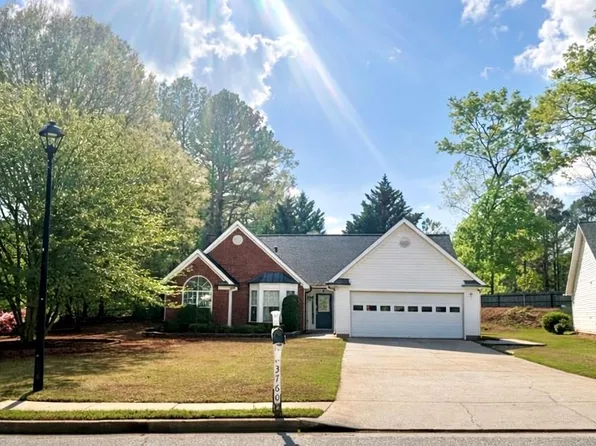 3760 Sugarbrook Dr, Lawrenceville, GA 30044