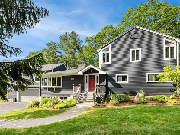 171 Liberty St, Middleton, MA 01949