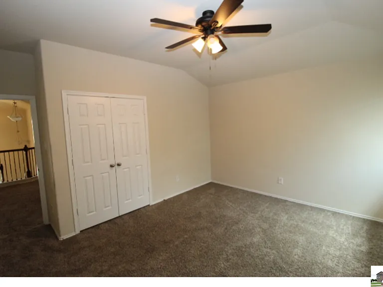 1202 Stonewall Rdg — Photo 33